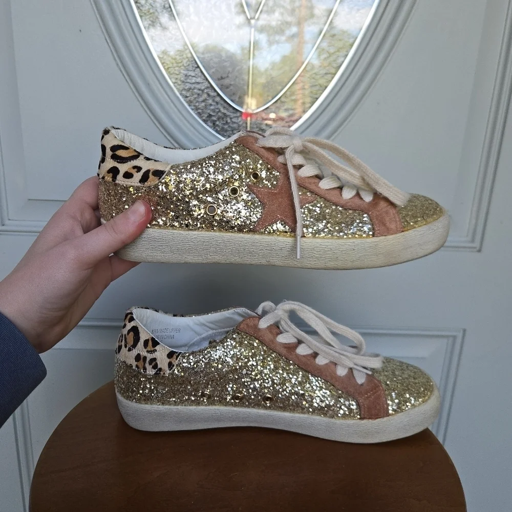 Mi.iM Gold Glitter Sneakers